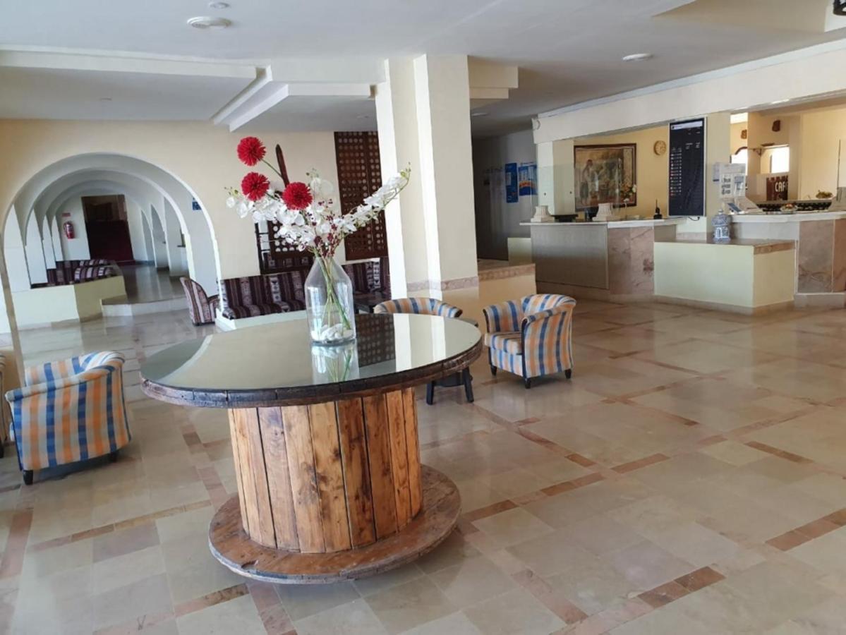 Hotel Best Beach- Family Only Chott Meriem Exteriör bild